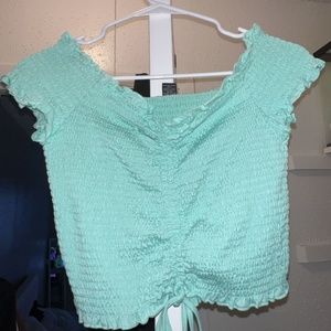 Crop top